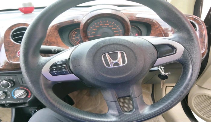 2014 Honda Amaze 1.2L I-VTEC S, Petrol, Manual, 21,609 km, interior