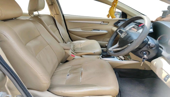 2011 Honda City 1.5L I-VTEC V MT, CNG, Manual, 1,51,820 km, interior