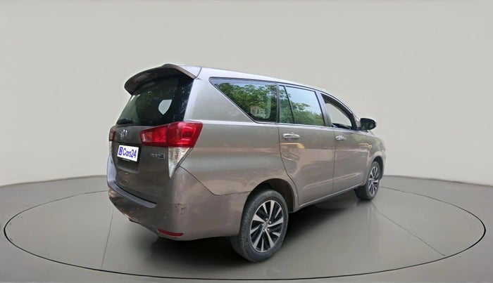 2022 Toyota Innova Crysta 2.4 ZX AT 7 STR, Diesel, Automatic, 56,450 km, exterior