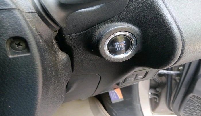 2022 Toyota Innova Crysta 2.4 ZX AT 7 STR, Diesel, Automatic, 56,450 km, interior