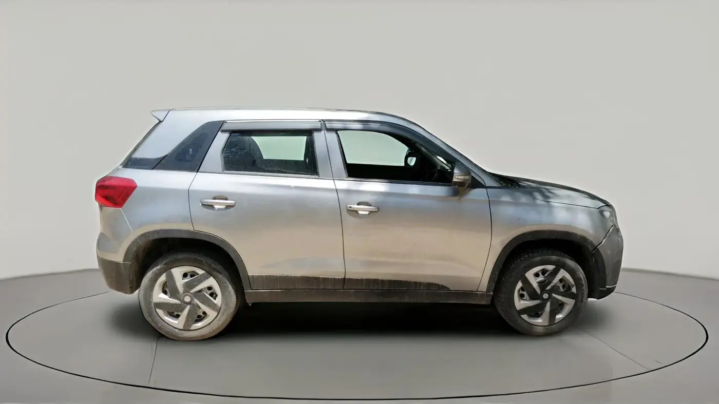 2022 Maruti Vitara Brezza LXI, Petrol, Manual, 9,589 km, exterior