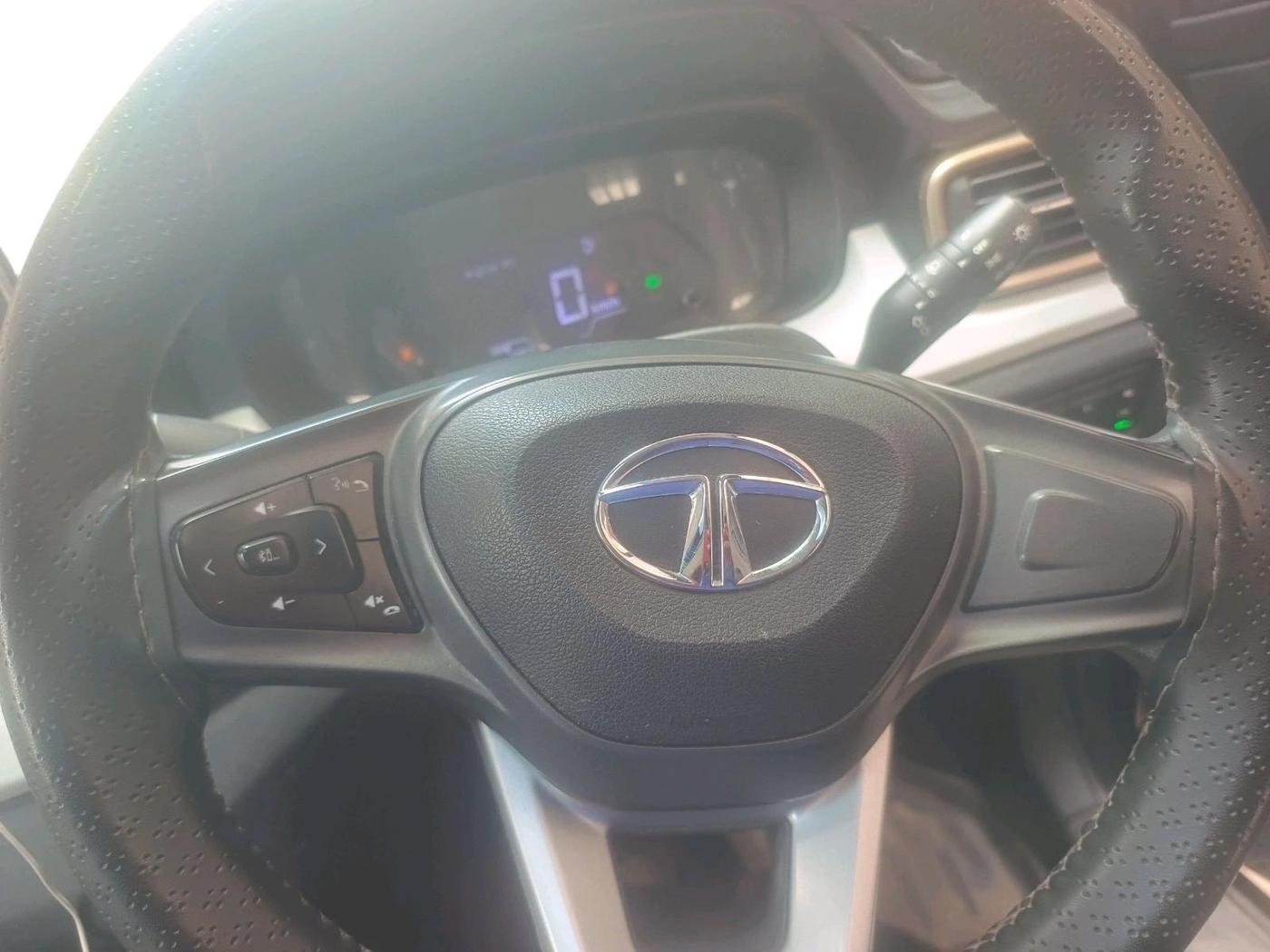 2023 Tata PUNCH ACCOMPLISHED DAZZLE SUNROOF CNG MT, CNG, Manual, 54,813 km, interior