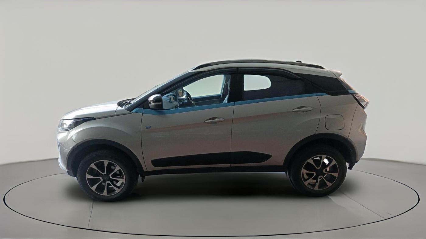 2020 Tata NEXON EV XZ PLUS, Electric, Automatic, 82,126 km, exterior