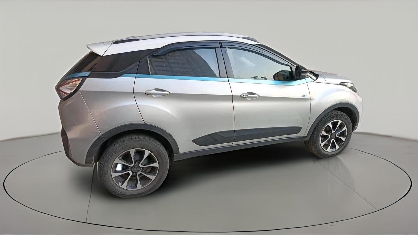2020 Tata NEXON EV XZ PLUS, Electric, Automatic, 82,126 km, exterior
