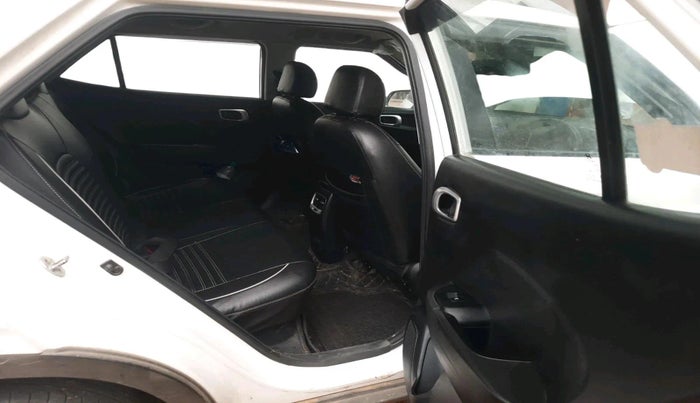 2020 Hyundai VENUE S 1.2, CNG, Manual, 89,852 km, interior