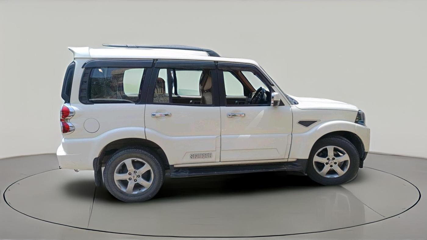 2020 Mahindra Scorpio S9, Diesel, Manual, 62,331 km, exterior