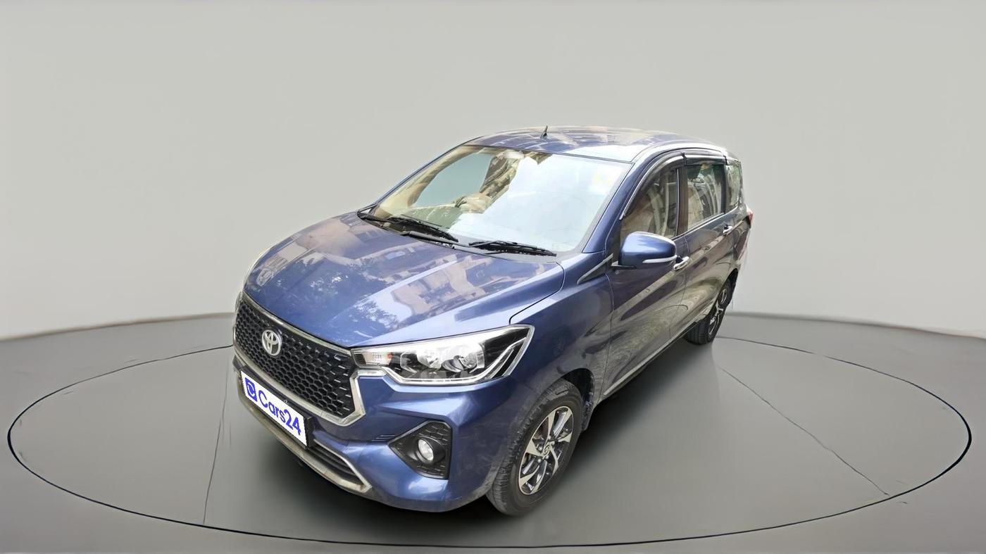 2023 Toyota RUMION V AT , Petrol, Automatic, 38,927 km, exterior
