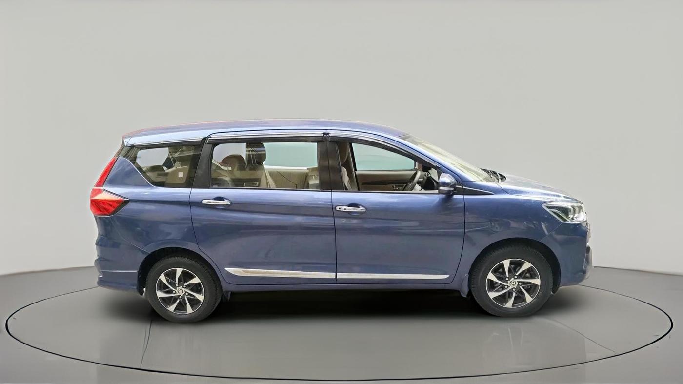 2023 Toyota RUMION V AT , Petrol, Automatic, 38,927 km, exterior