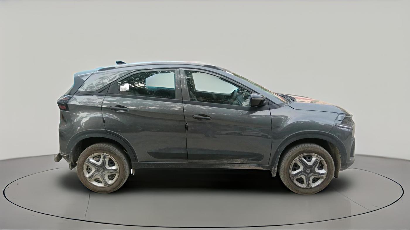 2024 Tata NEXON SMART PLUS S 1.2 REVOTRON, Petrol, Manual, 3,197 km, exterior