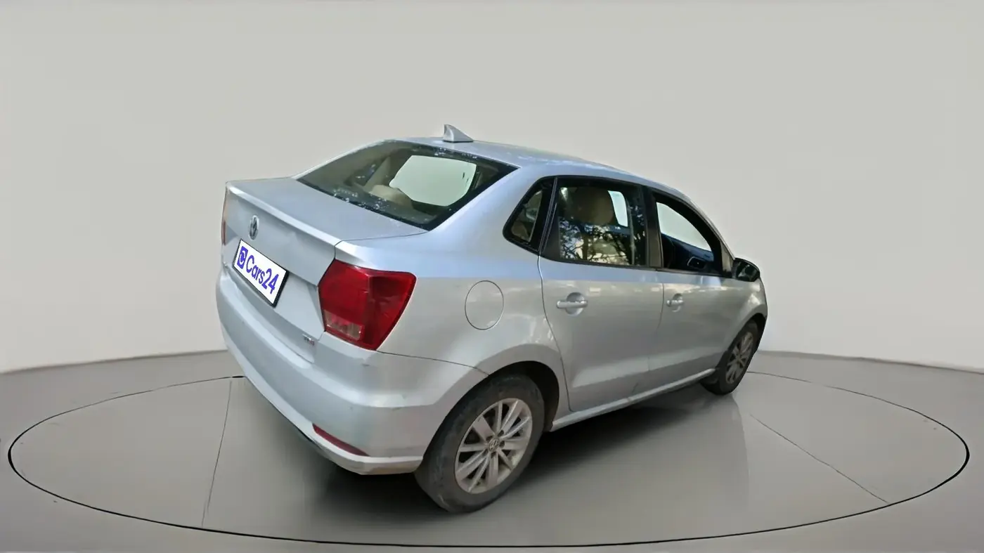 2016 Volkswagen Ameo HIGHLINE DSG 1.5 DIESEL , Diesel, Automatic, 1,08,130 km, exterior