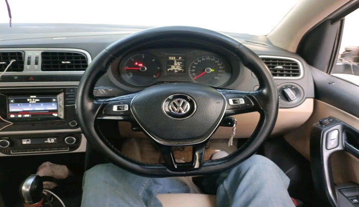 2016 Volkswagen Ameo HIGHLINE DSG 1.5 DIESEL , Diesel, Automatic, 1,08,130 km, interior