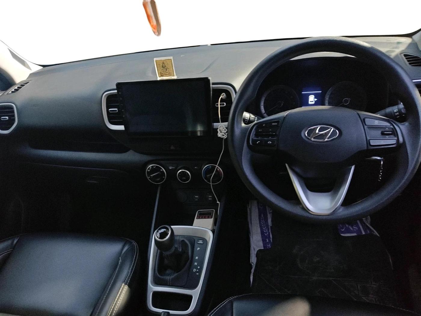 2020 Hyundai VENUE S 1.0 TURBO DCT, Petrol, Automatic, 62,166 km, interior