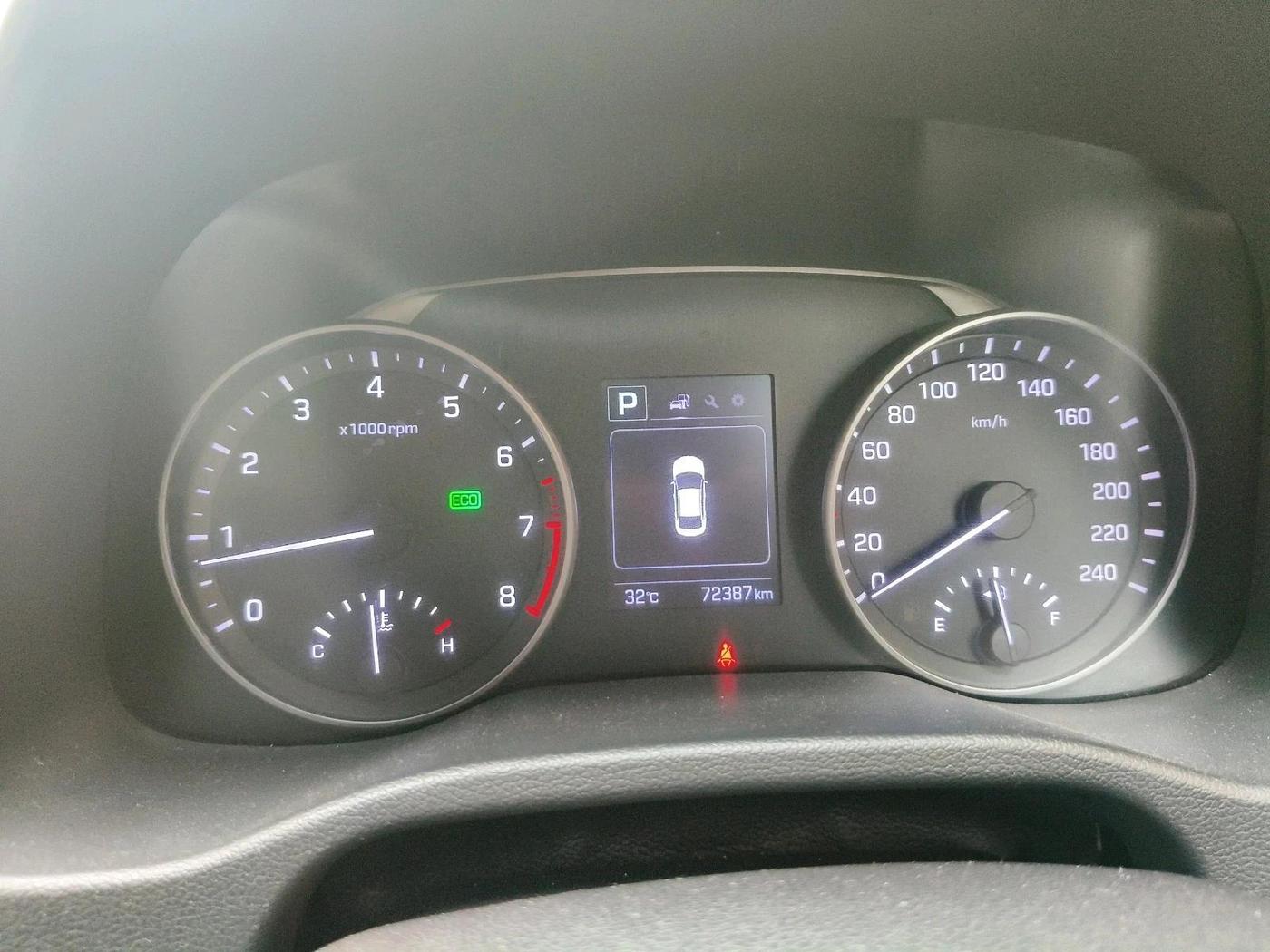 2016 Hyundai New Elantra 2.0 SX(O) AT PETROL, Petrol, Automatic, 72,387 km, interior