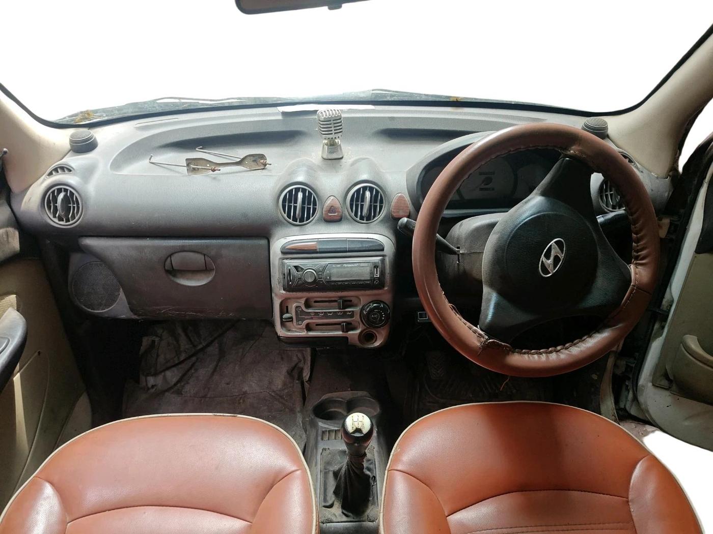 2011 Hyundai Santro Xing GL, CNG, Manual, 77,999 km, interior