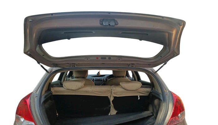 2012 Hyundai i20 SPORTZ 1.2, Petrol, Manual, 1,31,289 km, exterior