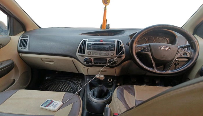 2012 Hyundai i20 SPORTZ 1.2, Petrol, Manual, 1,31,289 km, interior