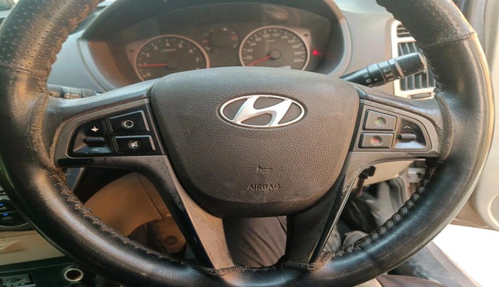 2012 Hyundai i20 SPORTZ 1.2, Petrol, Manual, 1,31,289 km, interior