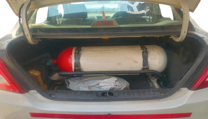 2018 Maruti Swift Dzire TOUR S-CNG, CNG, Manual, 1,24,237 km, exterior