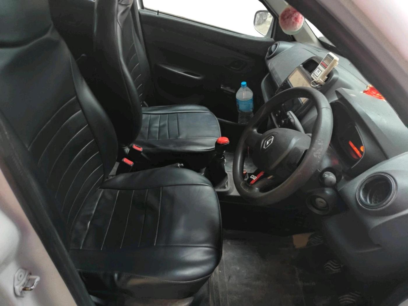2017 Renault Kwid RXL 0.8 02 Anniversary Edition, Petrol, Manual, 89,006 km, interior