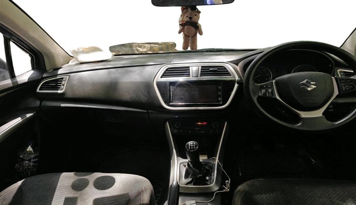 2017 Maruti S Cross ZETA 1.3, Diesel, Manual, 83,553 km, interior