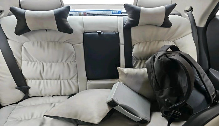 2023 Hyundai AURA SX 1.2 CNG, CNG, Manual, 16,535 km, interior