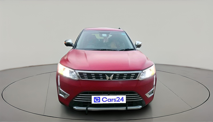 2023 Mahindra XUV300 W8 (O) 1.2 PETROL AMT, Petrol, Automatic, 15,820 km, exterior