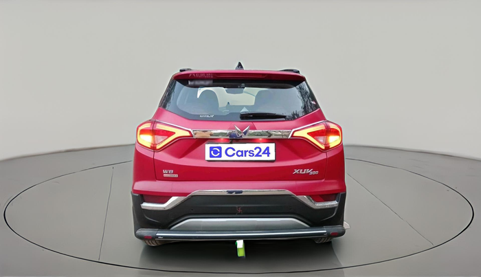 2023 Mahindra XUV300 W8 (O) 1.2 PETROL AMT, Petrol, Automatic, 15,820 km, exterior