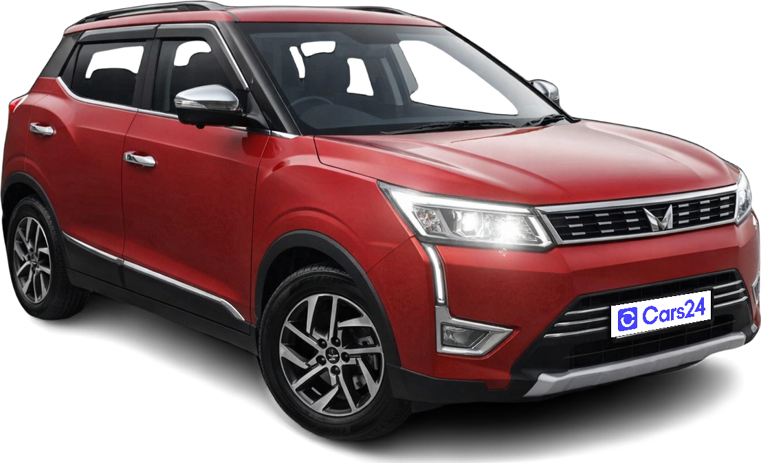 2023 Mahindra XUV300 - SUV - Petrol - Automatic - ₹10.64 lakh