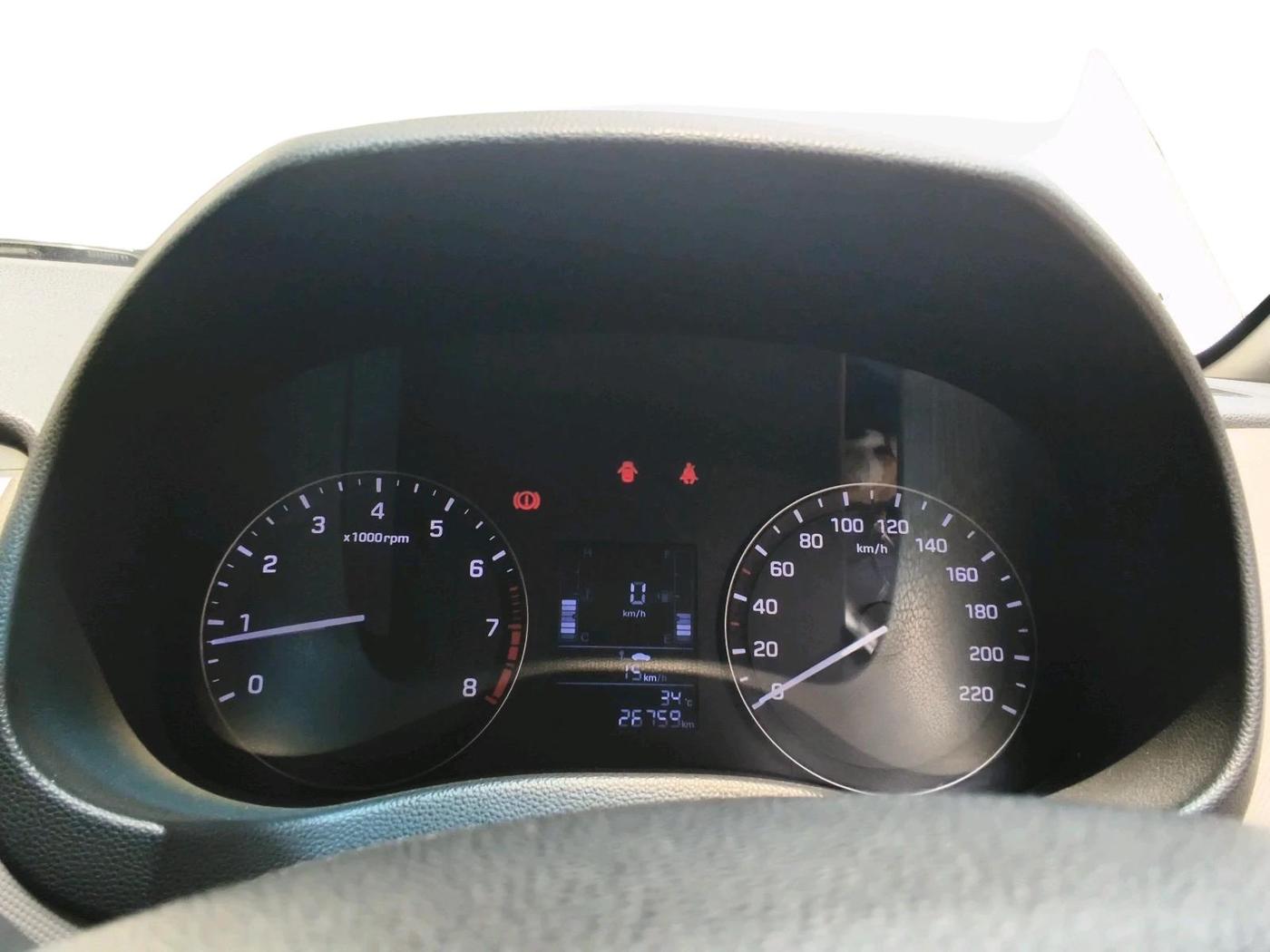 2015 Hyundai Creta S 1.6 PETROL, Petrol, Manual, 26,759 km, interior