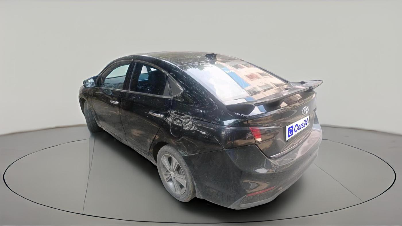 2019 Hyundai Verna 1.6 VTVT SX (O) AT, CNG, Automatic, 90,938 km, exterior