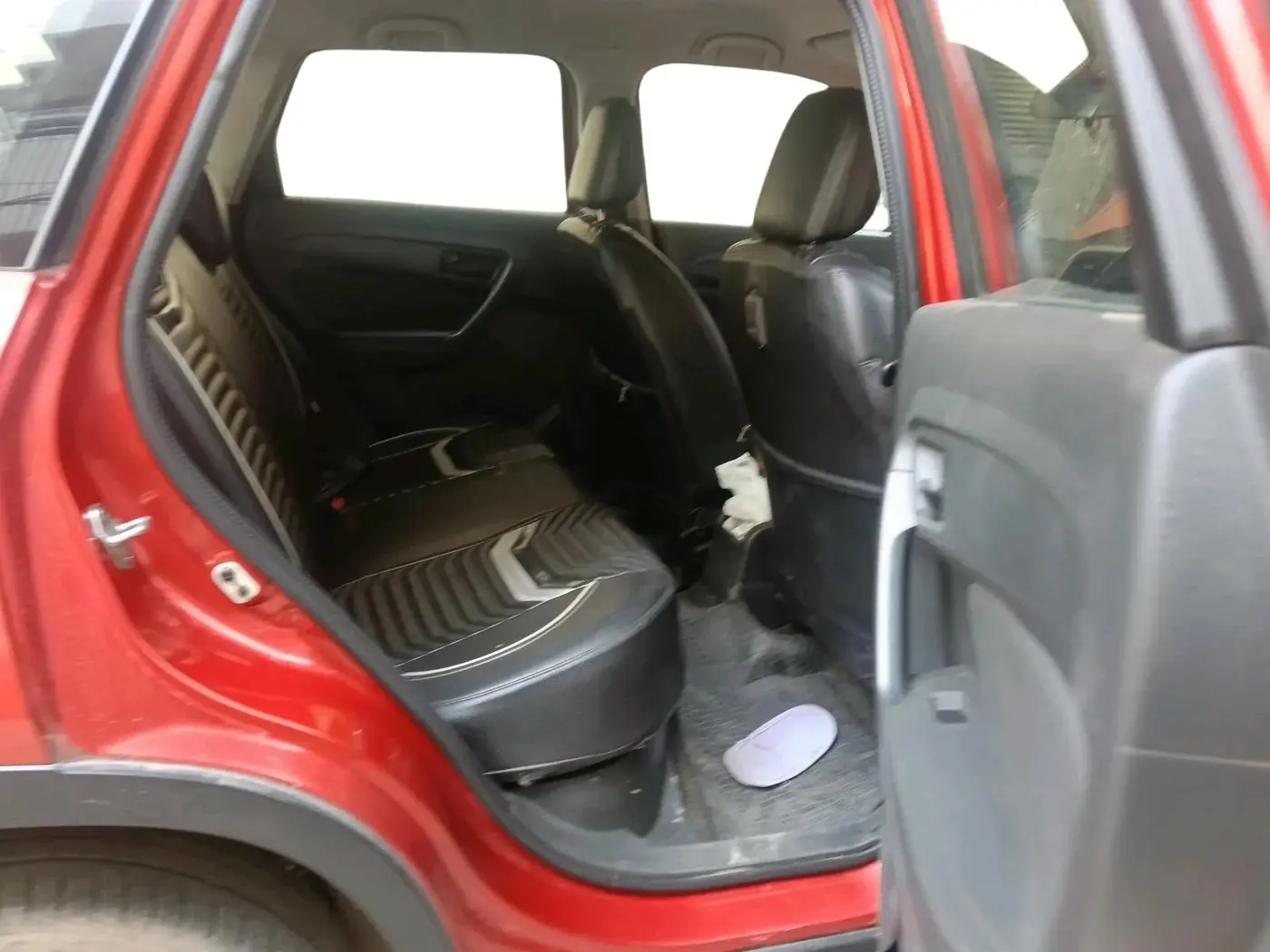 2017 Maruti Vitara Brezza VDI (O), Diesel, Manual, 69,135 km, interior