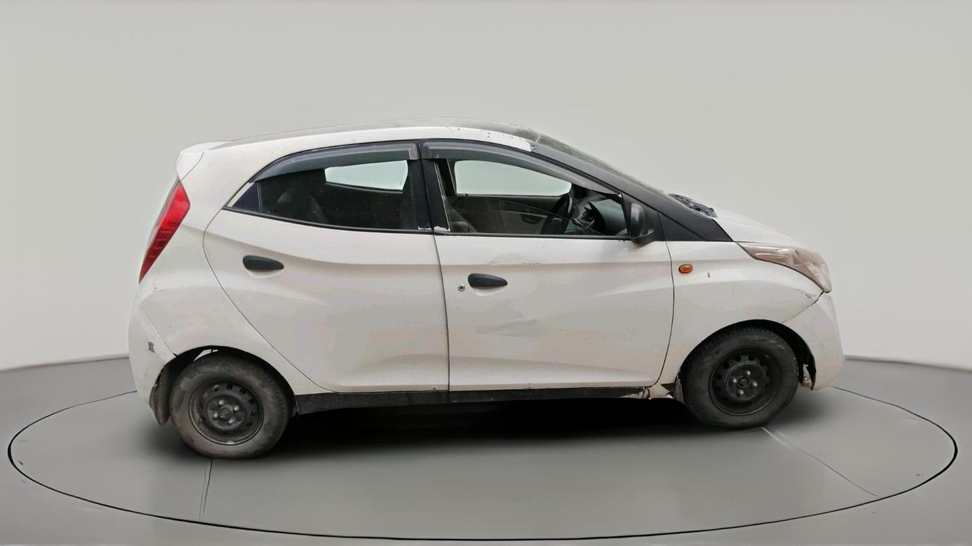 2015 Hyundai Eon ERA +, Petrol, Manual, 1,13,111 km, exterior