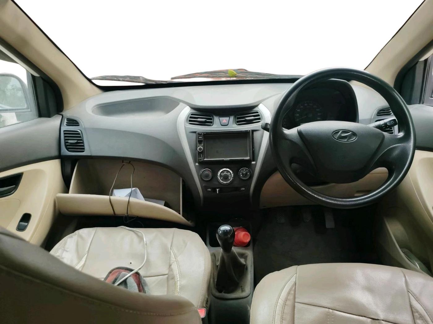 2015 Hyundai Eon ERA +, Petrol, Manual, 1,13,111 km, interior