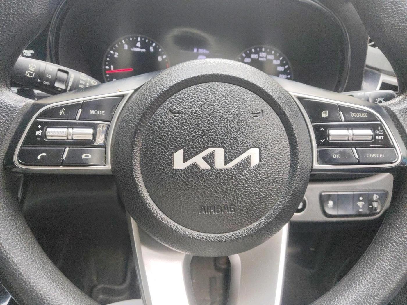 2022 KIA SELTOS HTK PLUS 1.5, Petrol, Manual, 30,134 km, interior