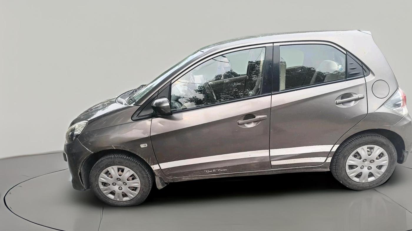 2013 Honda Brio S MT, Petrol, Manual, 1,00,000 km, exterior