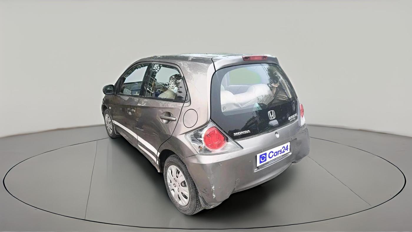 2013 Honda Brio S MT, Petrol, Manual, 1,00,000 km, exterior
