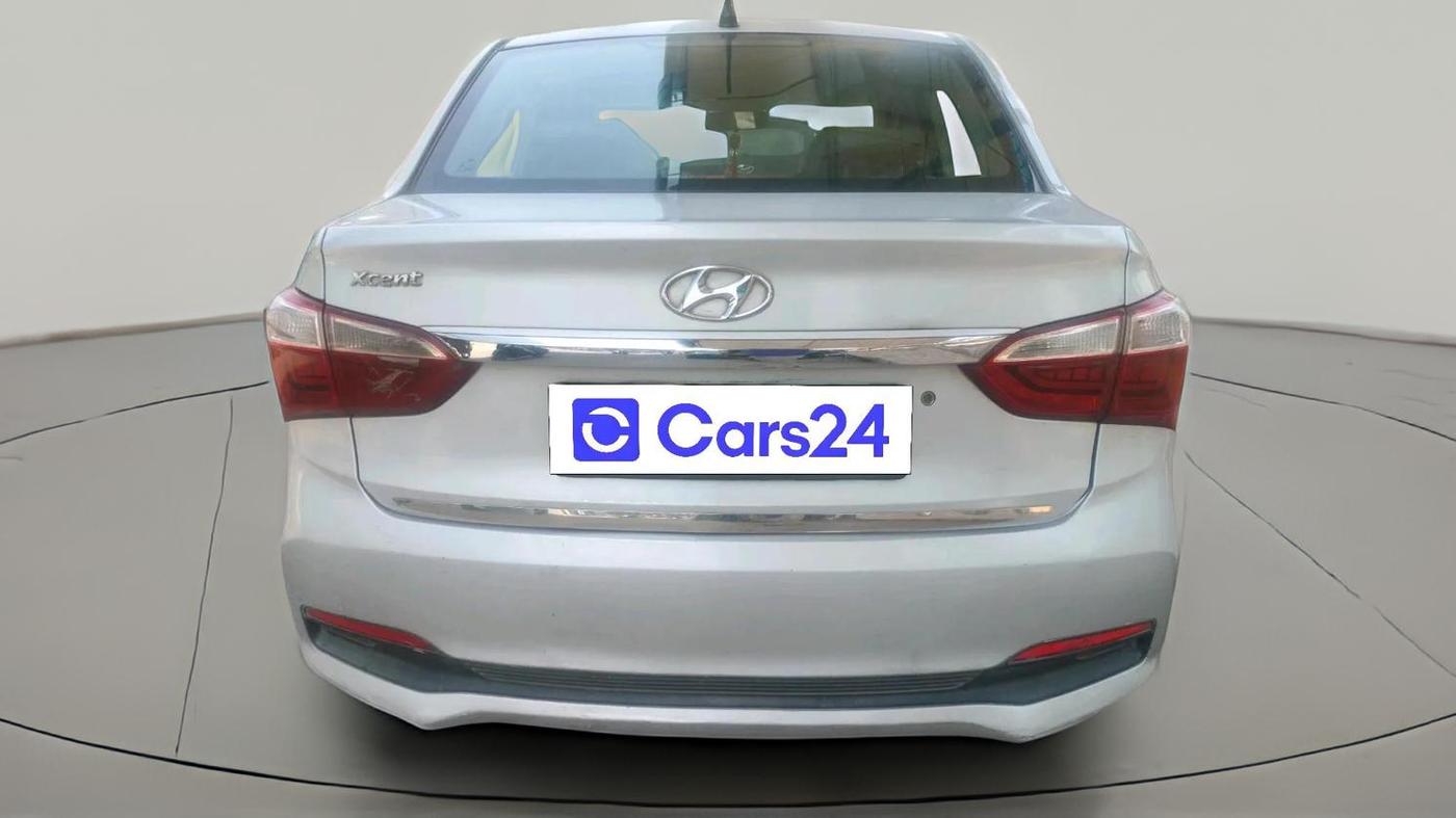 2018 Hyundai Xcent E+, CNG, Manual, 1,64,891 km, exterior