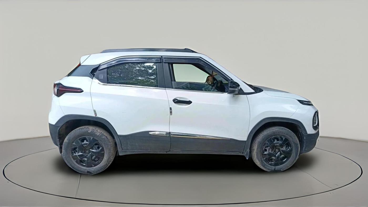 2023 Tata PUNCH PURE MT, Petrol, Manual, 34,389 km, exterior