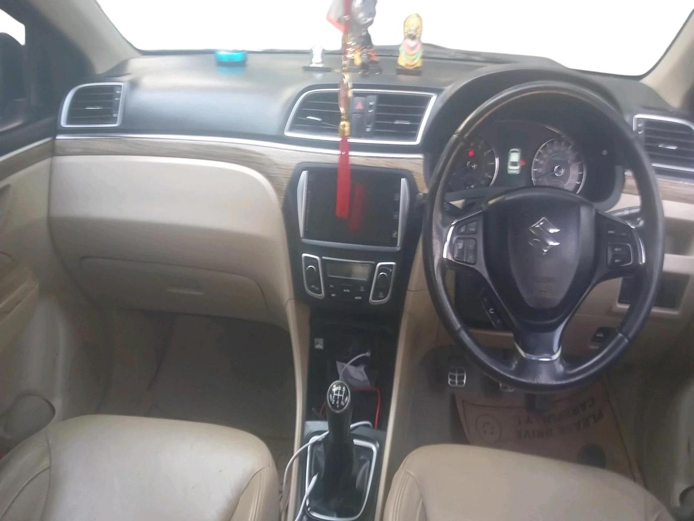 2018 Maruti Ciaz ALPHA 1.5 SHVS PETROL, Petrol, Manual, 95,290 km, interior