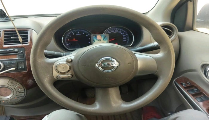 2012 Nissan Sunny XV PETROL, CNG, Manual, 73,728 km, interior