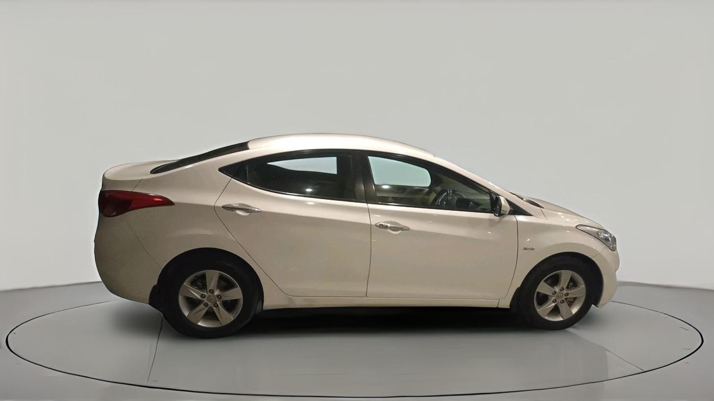 2013 Hyundai New Elantra 1.8 SX AT VTVT, Petrol, Automatic, 35,258 km, exterior