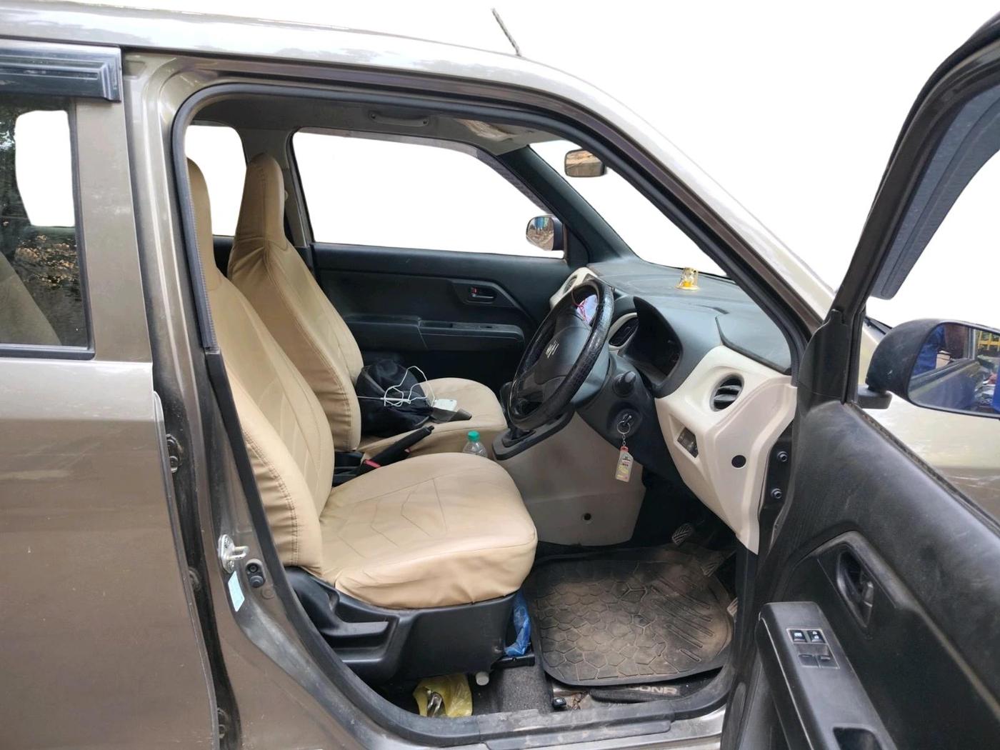 2025 Maruti New Wagon-R LXI 1.0, Petrol, Manual, 28,855 km, interior