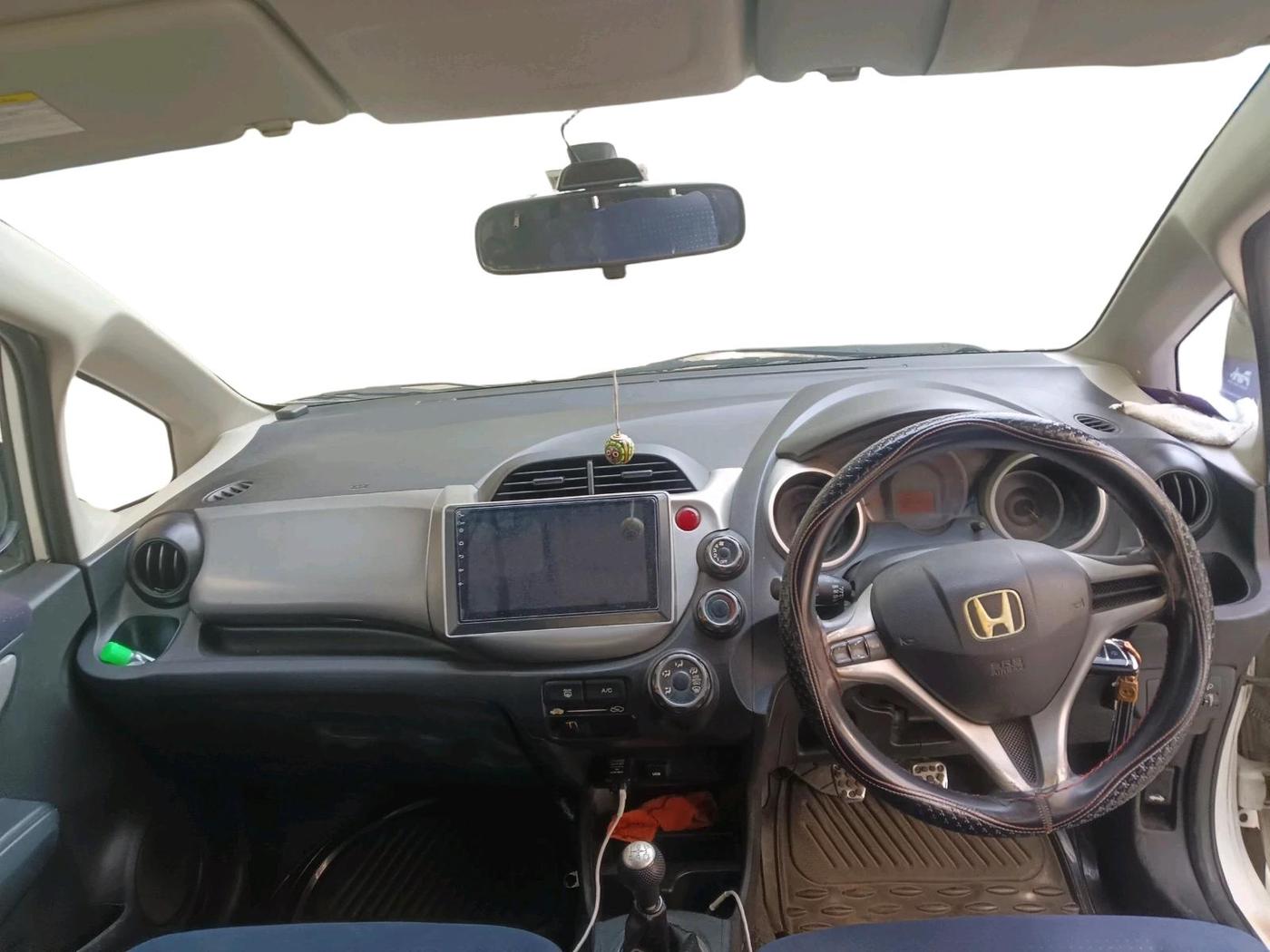 2012 Honda Jazz 1.2L I-VTEC X, Petrol, Manual, 1,71,365 km, interior