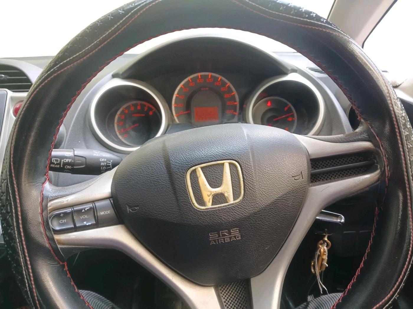 2012 Honda Jazz 1.2L I-VTEC X, Petrol, Manual, 1,71,365 km, interior