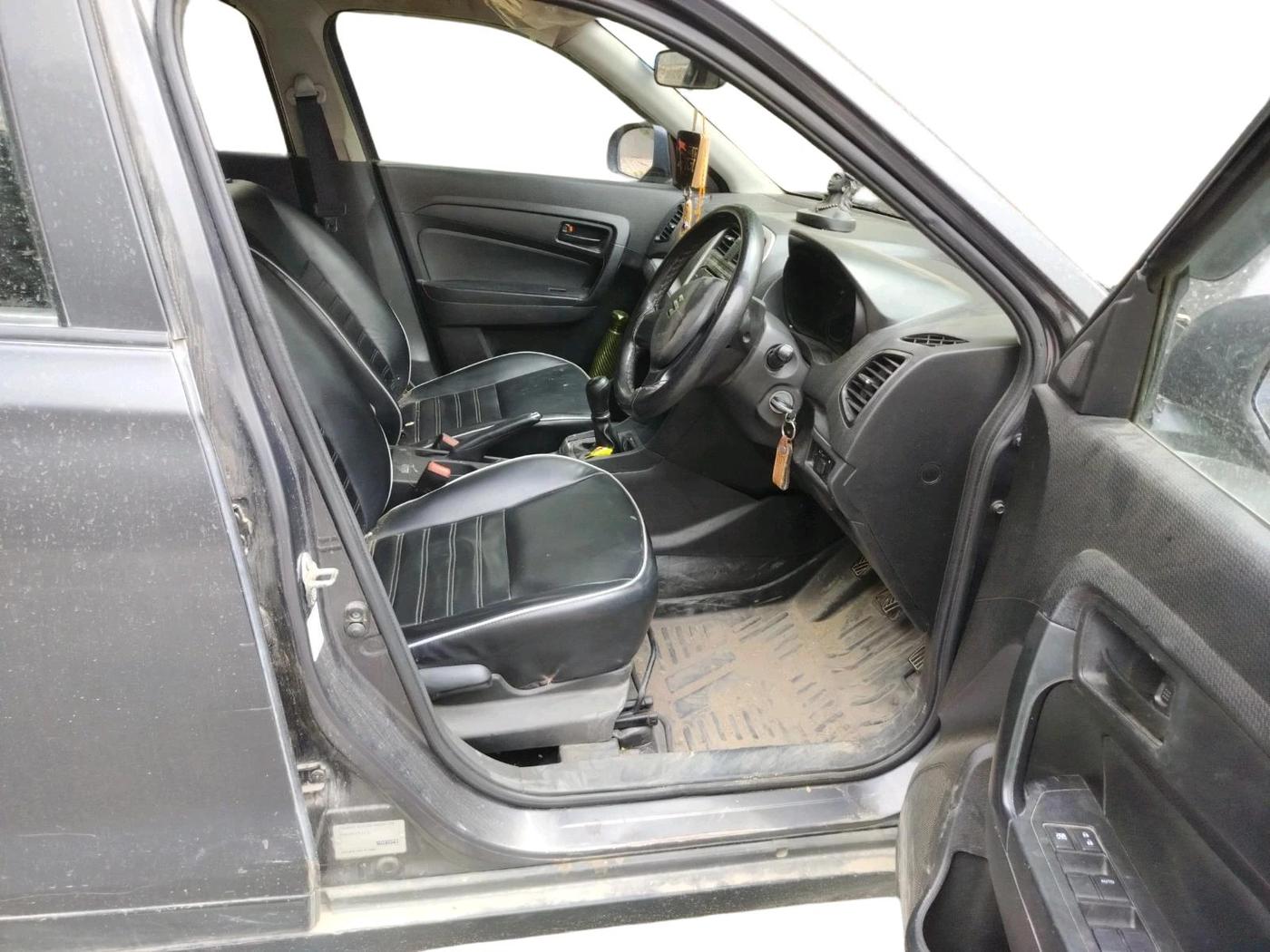2021 Maruti Vitara Brezza LXI, CNG, Manual, 3,825 km, interior