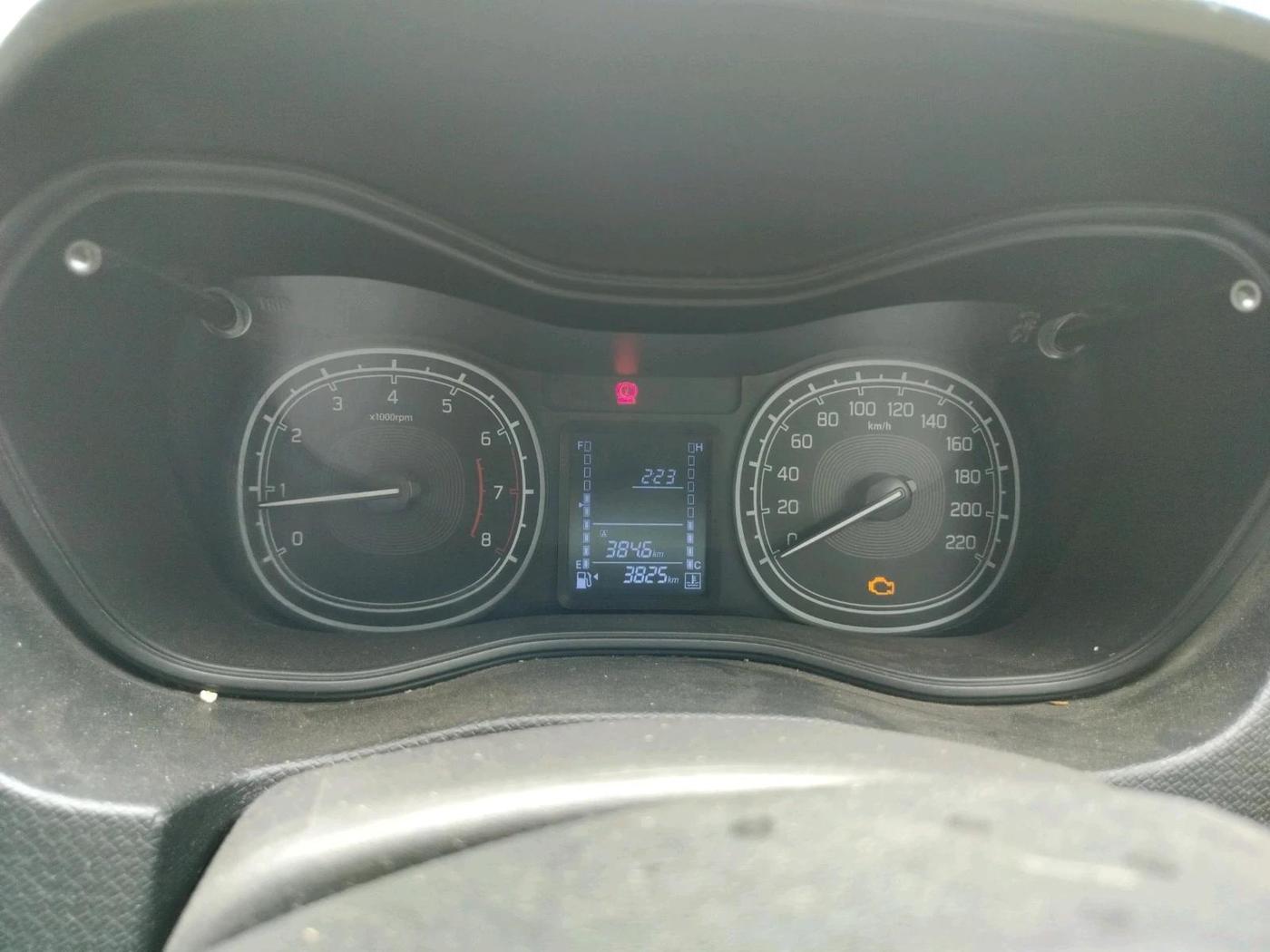 2021 Maruti Vitara Brezza LXI, CNG, Manual, 3,825 km, interior