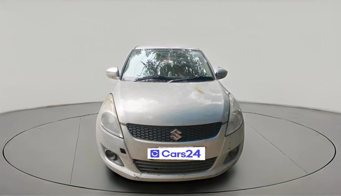 2013 Maruti Swift VXI, CNG, Manual, 1,24,416 km, exterior