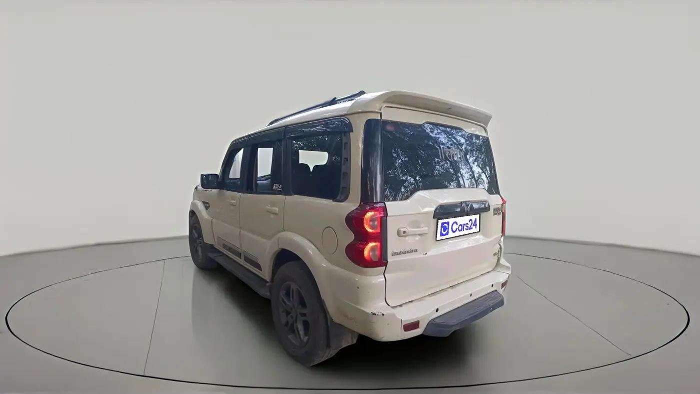 2018 Mahindra Scorpio S3, Diesel, Manual, 89,672 km, exterior