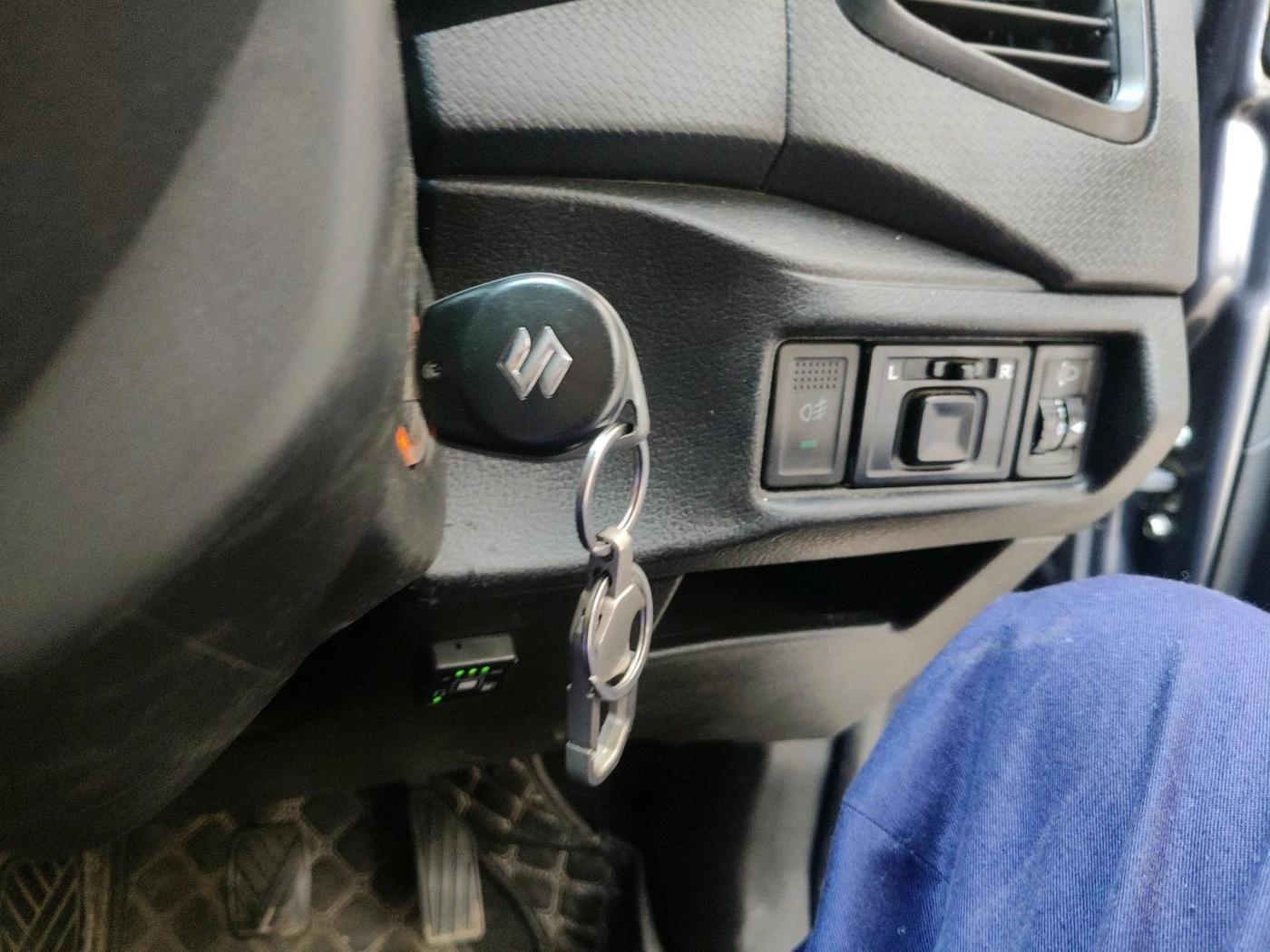 2022 Maruti Vitara Brezza LXI, CNG, Manual, 75,013 km, interior