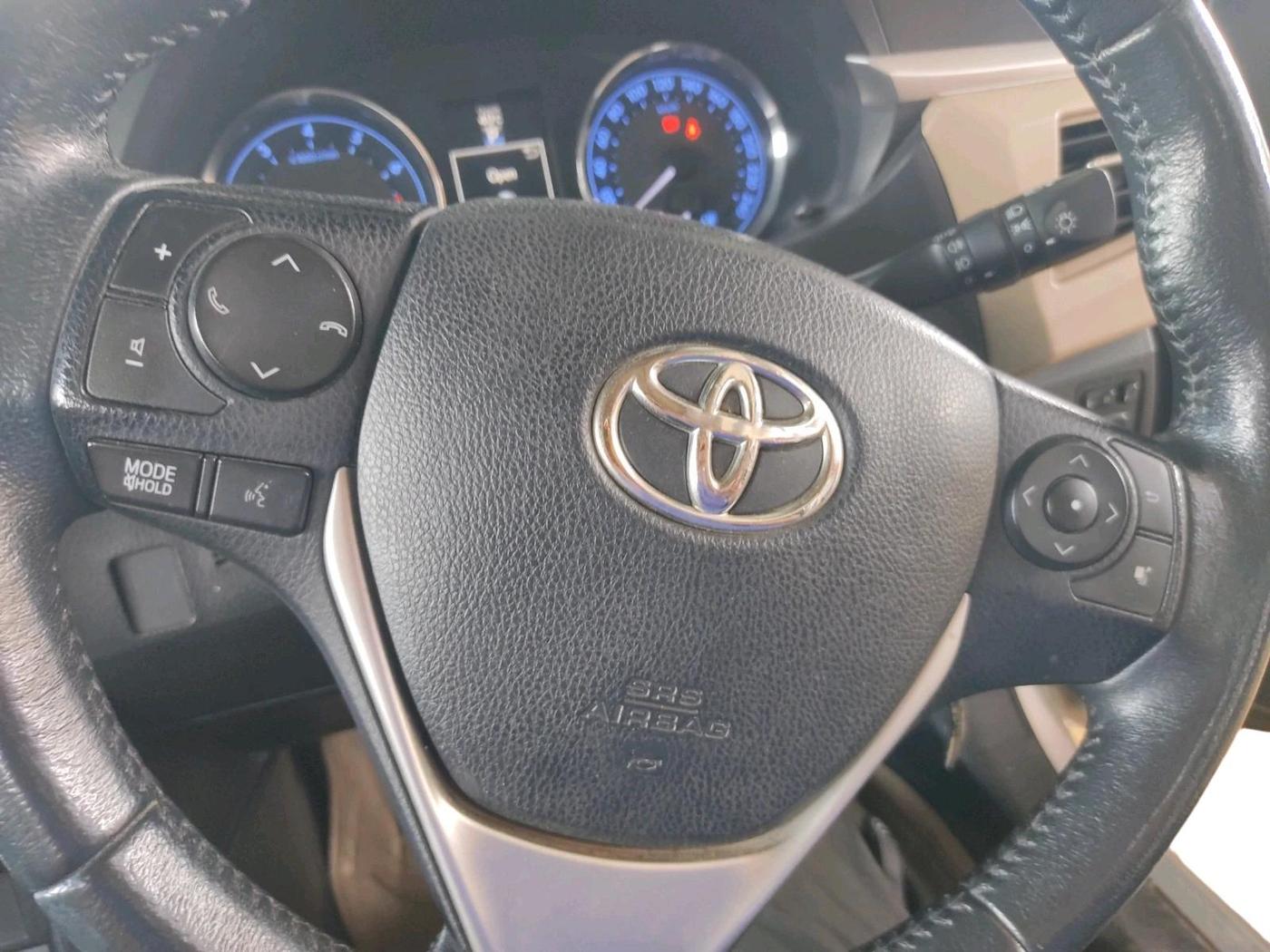 2017 Toyota Corolla Altis G CVT PETROL, Petrol, Automatic, 1,10,390 km, interior